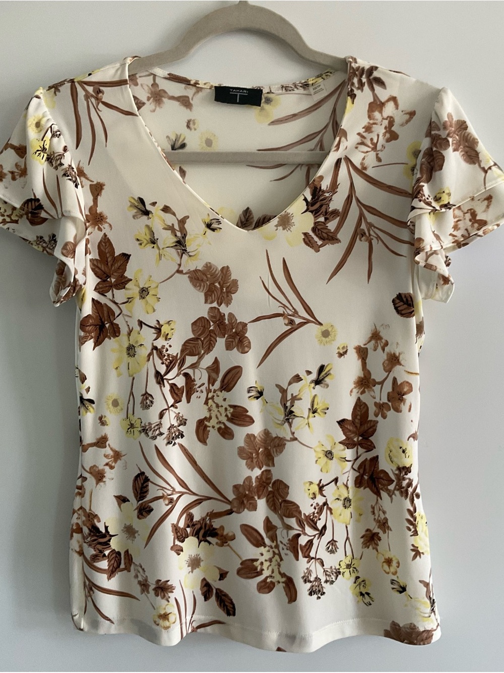 Tahari Cream Floral V-Neck Short Sleeve Blouse